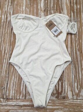 NWT Billabong Wander‎ Over Hailey Strapless Cheeky One Piece Swimsuit M